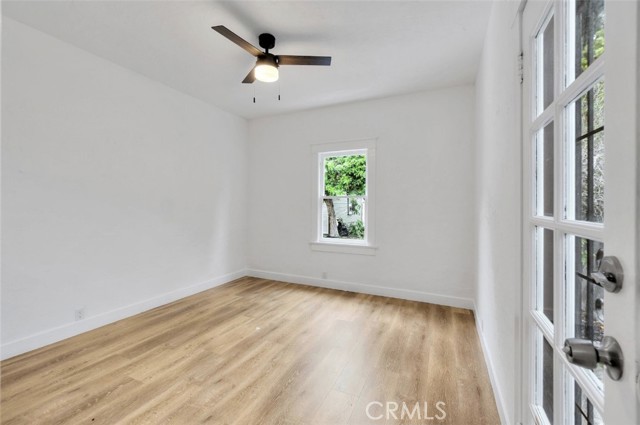 MLS #OC25178896 image #9