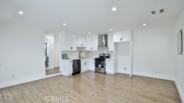 MLS #OC25178906 image #23