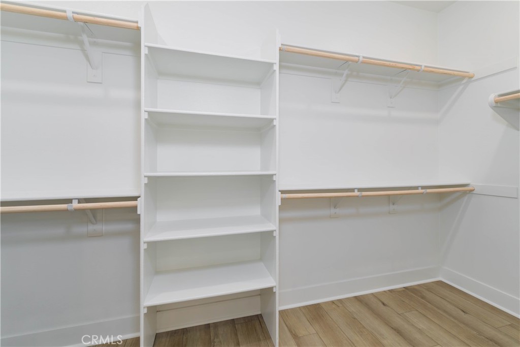 MLS #OC25179092 image #19