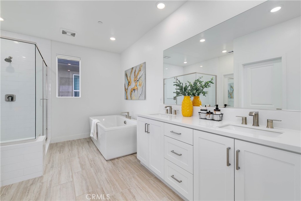 MLS #OC25179092 image #20