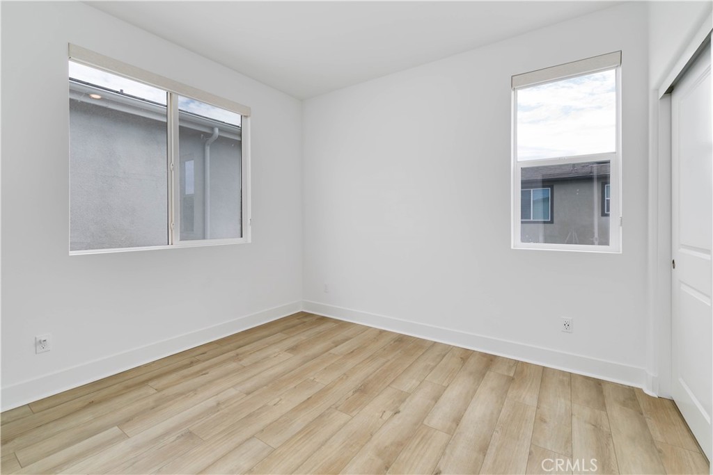 MLS #OC25179092 image #26