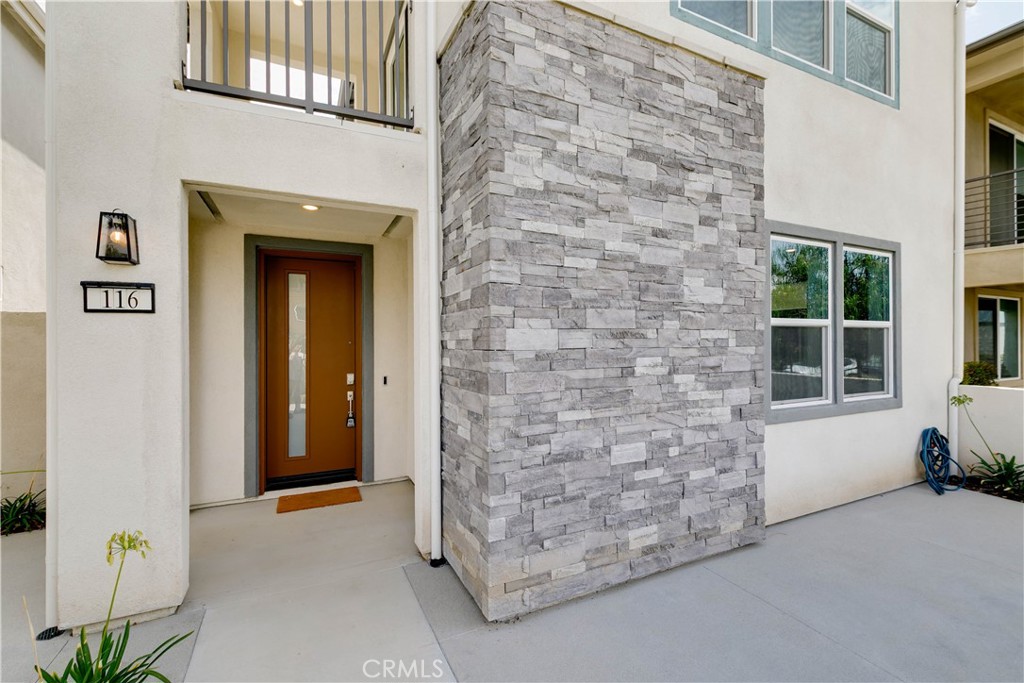 MLS #OC25179092 image #3