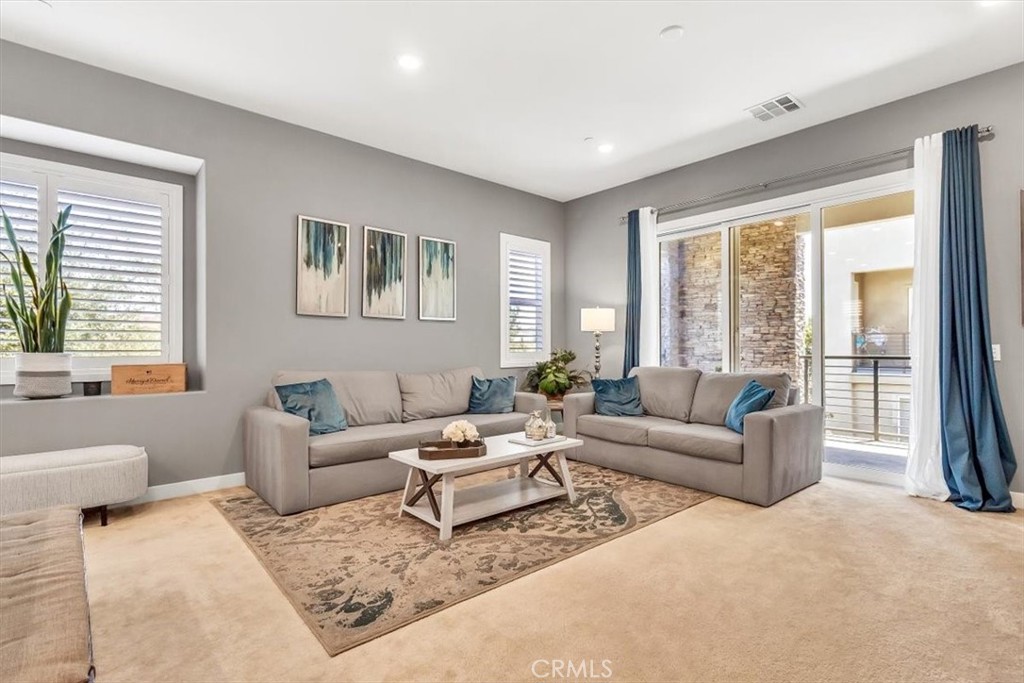 MLS #OC25179205 image #10