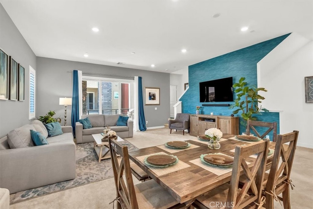 MLS #OC25179205 image #11