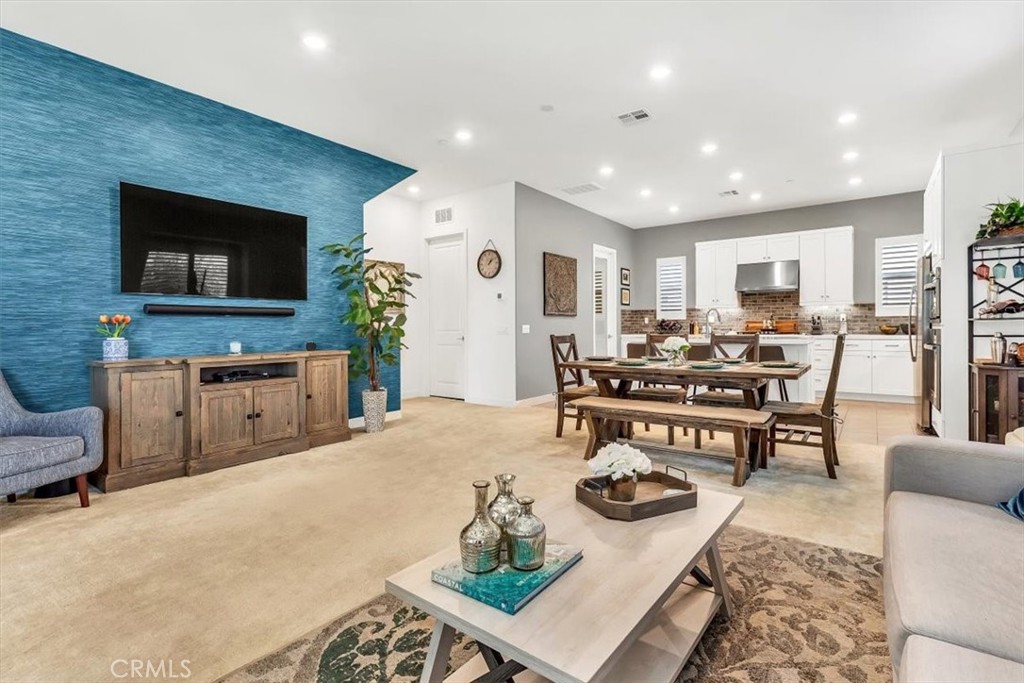 MLS #OC25179205 image #12