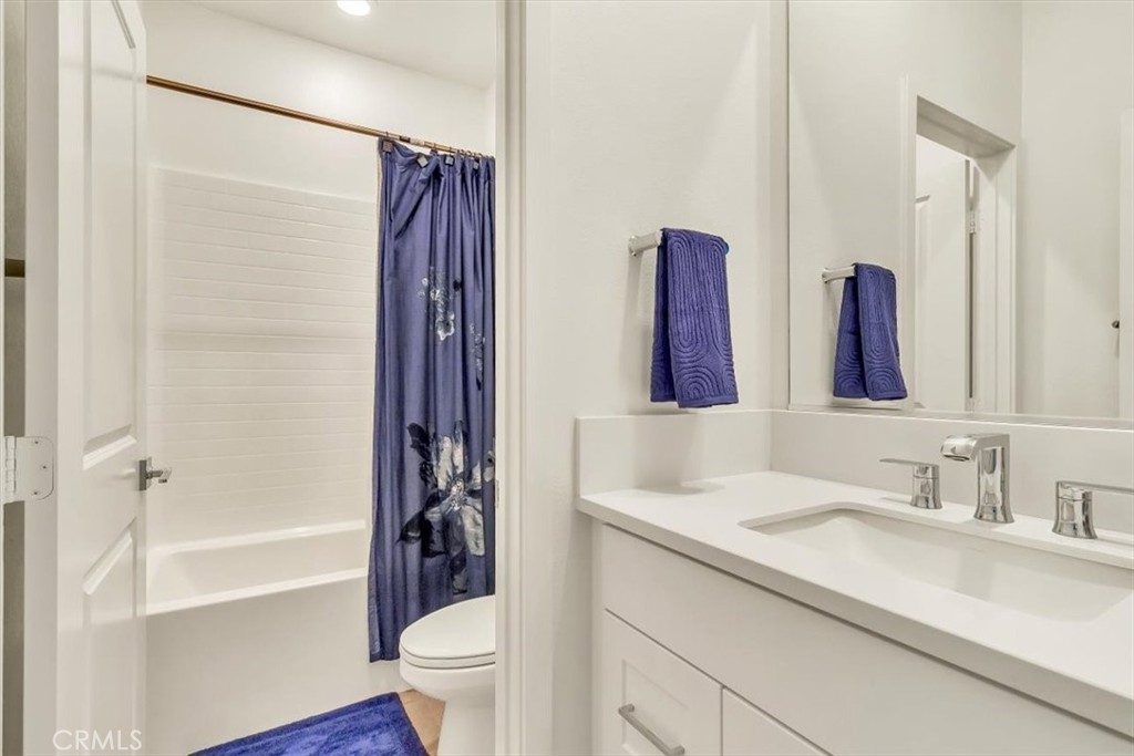 MLS #OC25179205 image #18