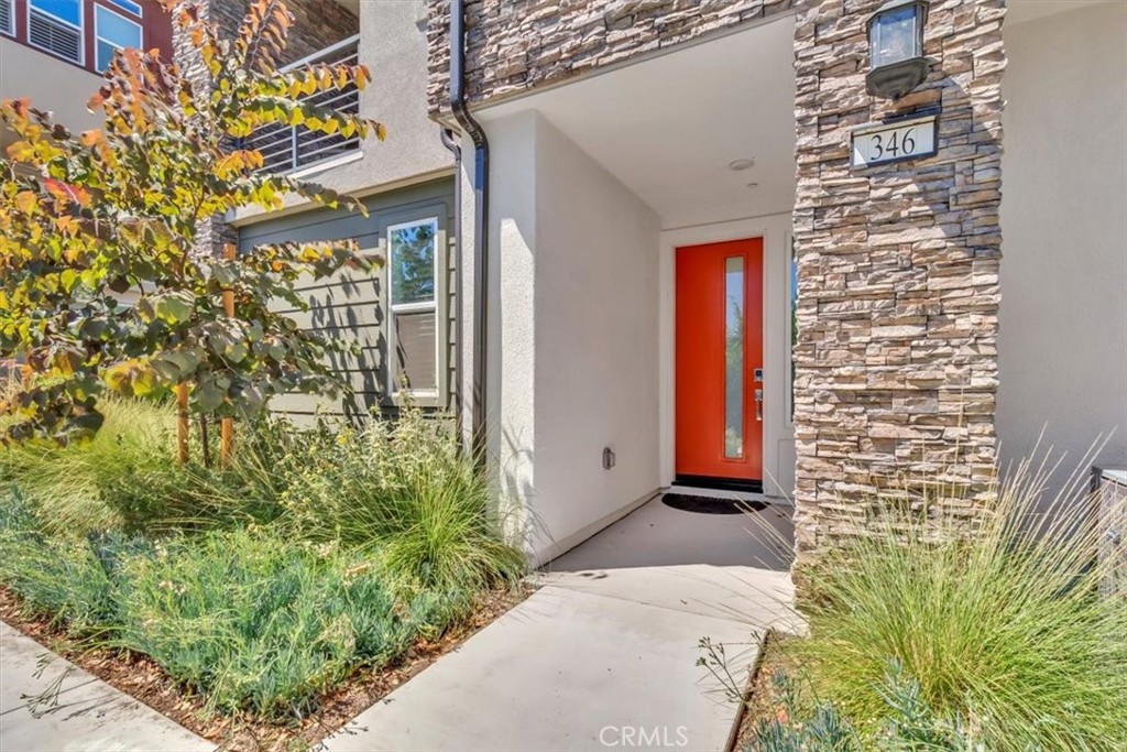 MLS #OC25179205 image #3