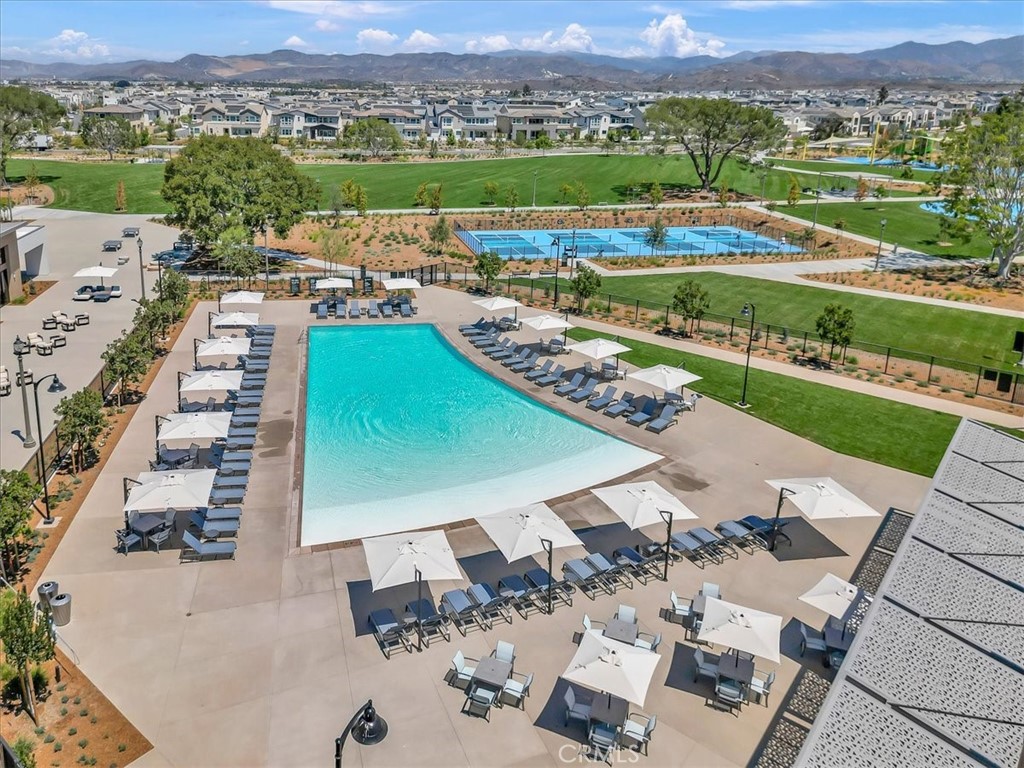 MLS #OC25179205 image #32