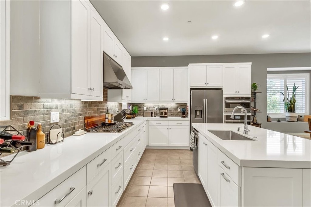 MLS #OC25179205 image #6