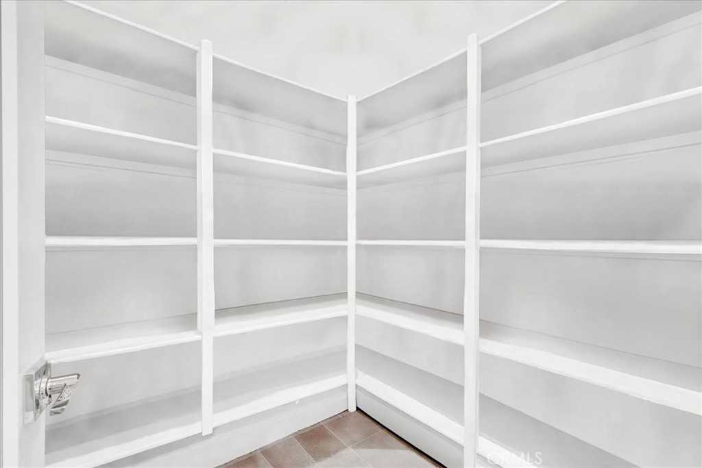 MLS #OC25179205 image #8