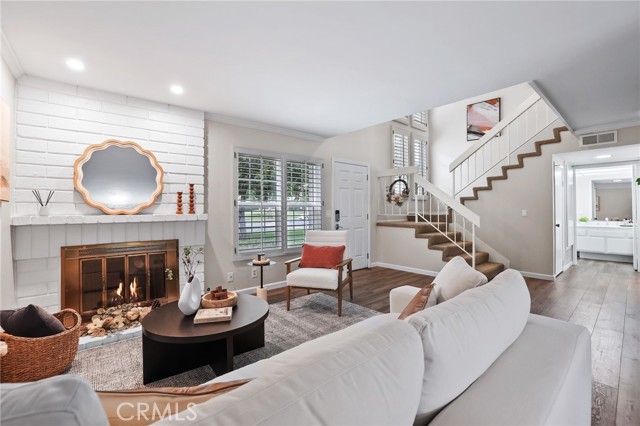 MLS #OC25179314 image #17