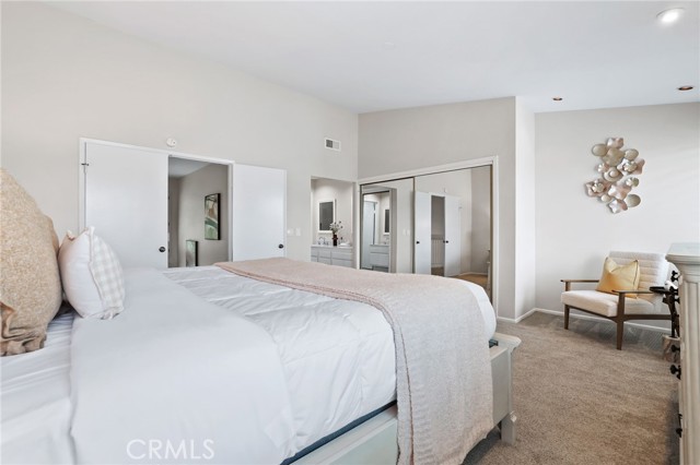 MLS #OC25179314 image #23