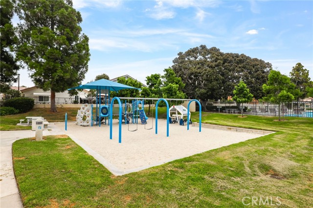 MLS #OC25179314 image #41