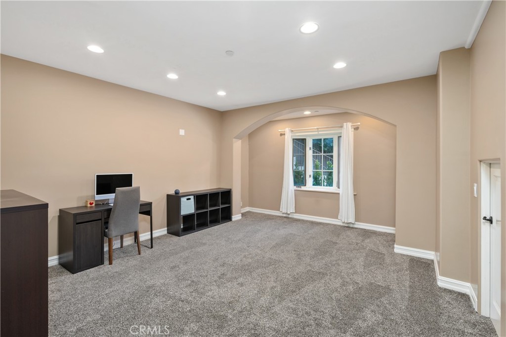 MLS #OC25179477 image #19