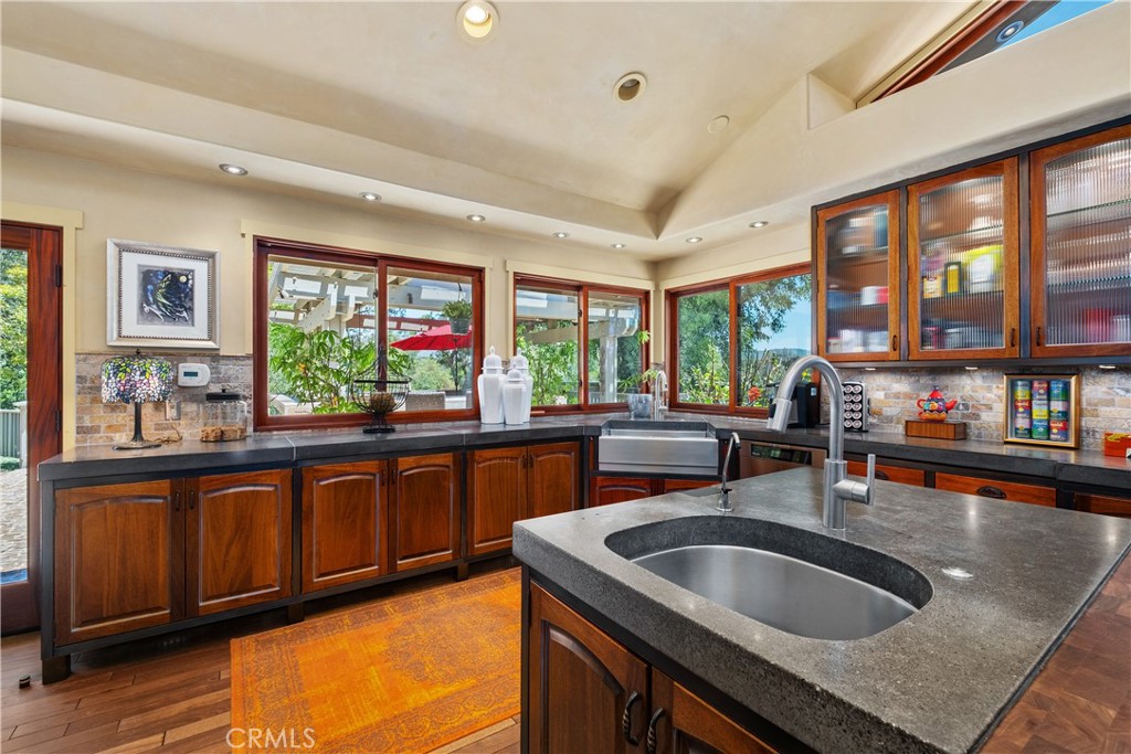 MLS #OC25179557 image #22