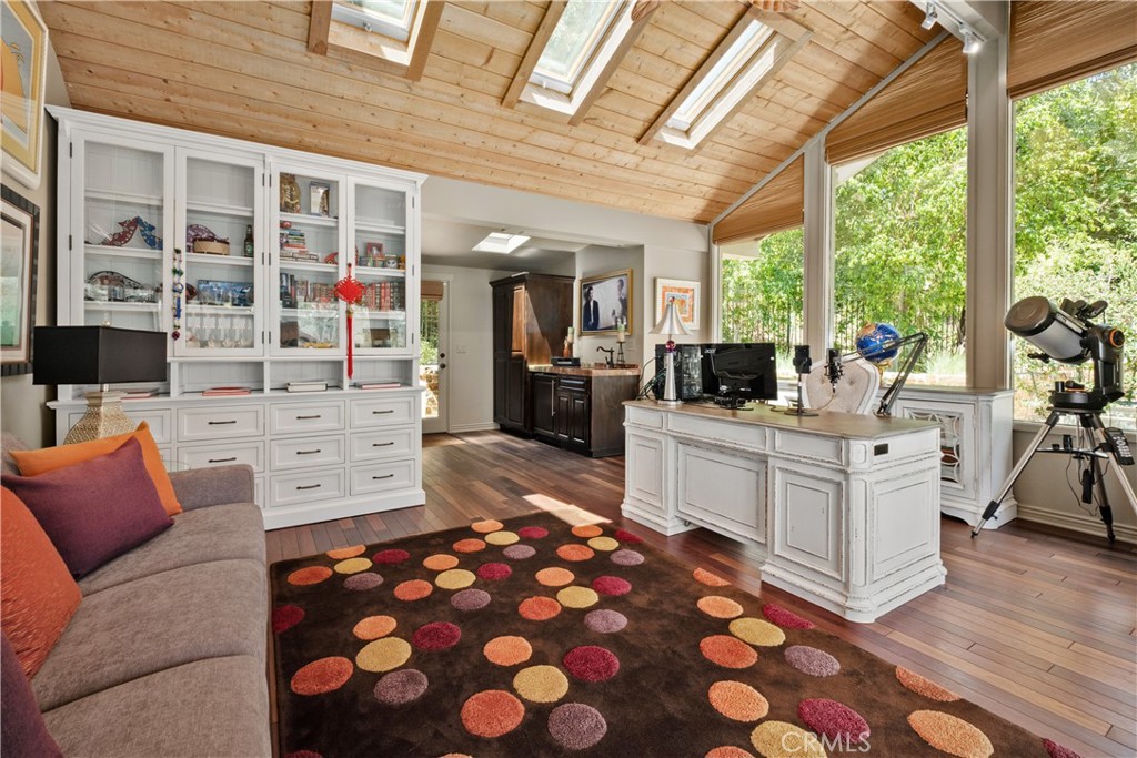 MLS #OC25179557 image #46