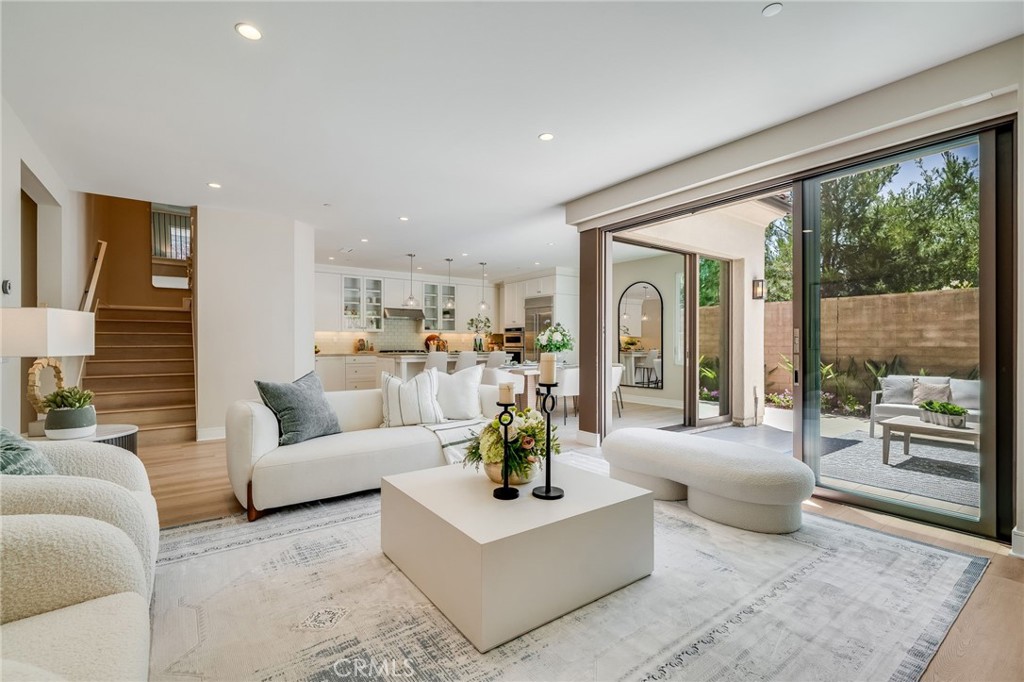 MLS #OC25179604 image #3