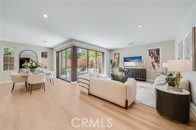 MLS #OC25179604 image #9