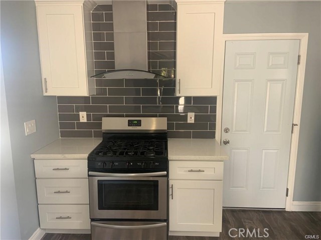 MLS #OC25179653 image #1