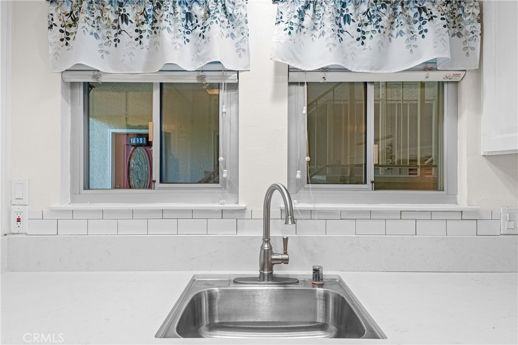 MLS #OC25179693 image #15