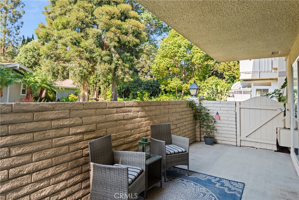 MLS #OC25179693 image #2