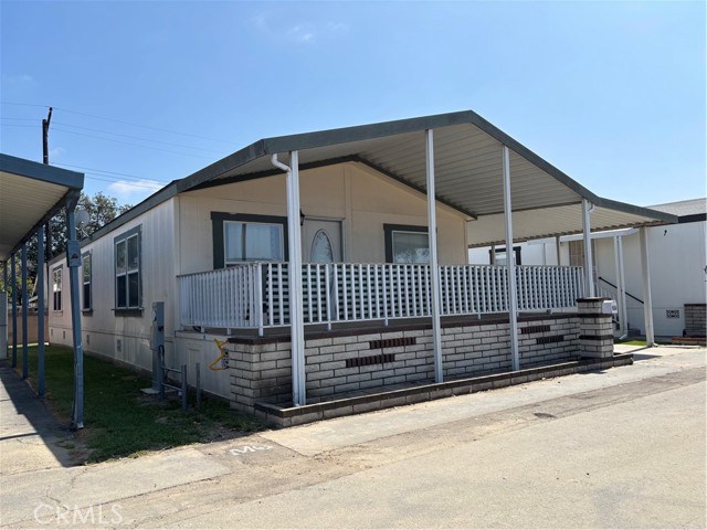 MLS #OC25179781 image #1