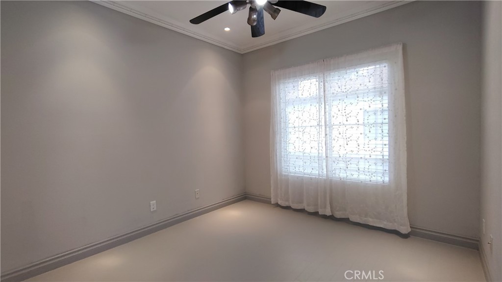 MLS #OC25179826 image #10