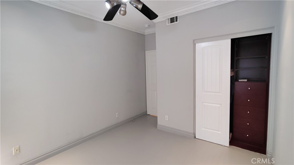 MLS #OC25179826 image #11