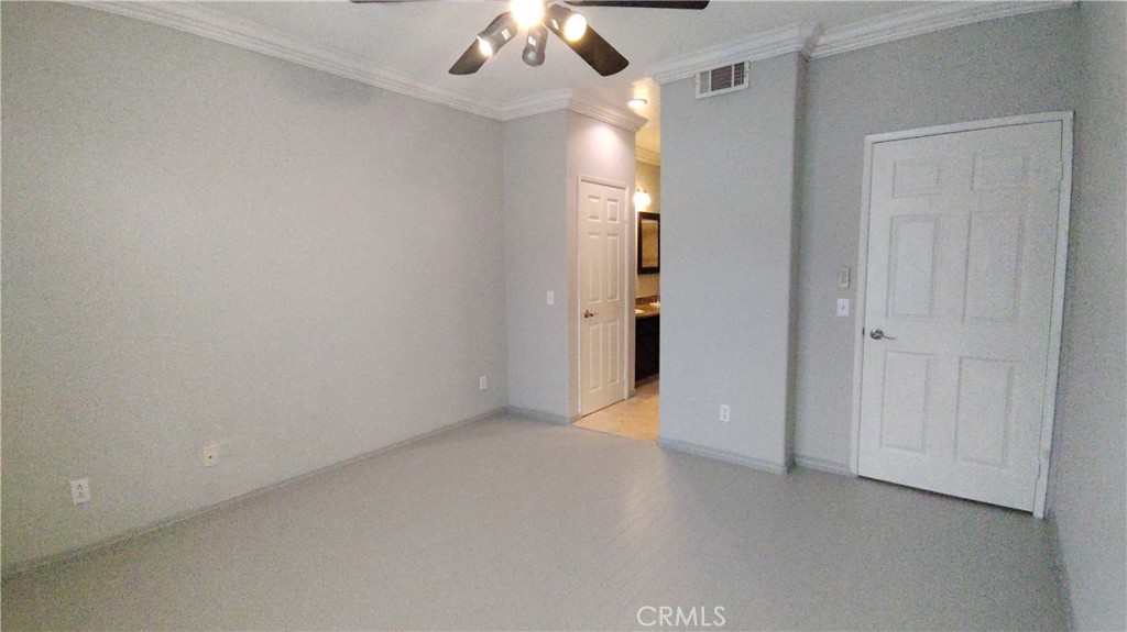 MLS #OC25179826 image #16