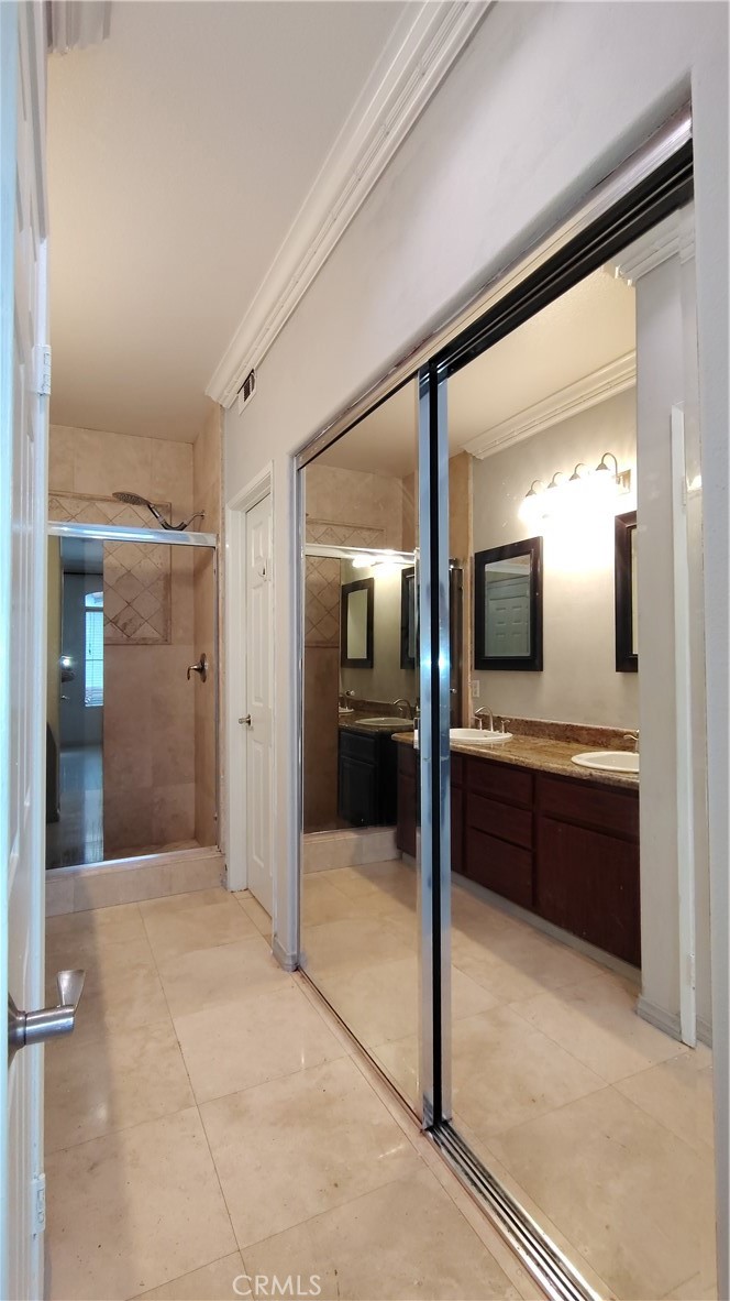 MLS #OC25179826 image #22