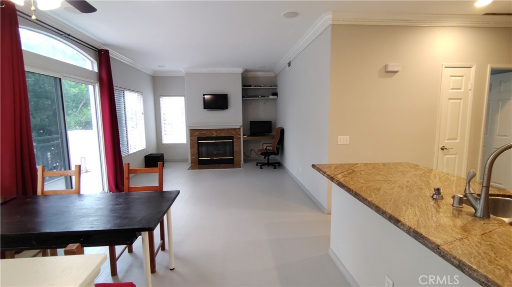 MLS #OC25179826 image #6