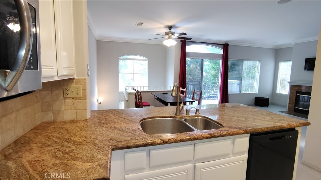 MLS #OC25179826 image #7