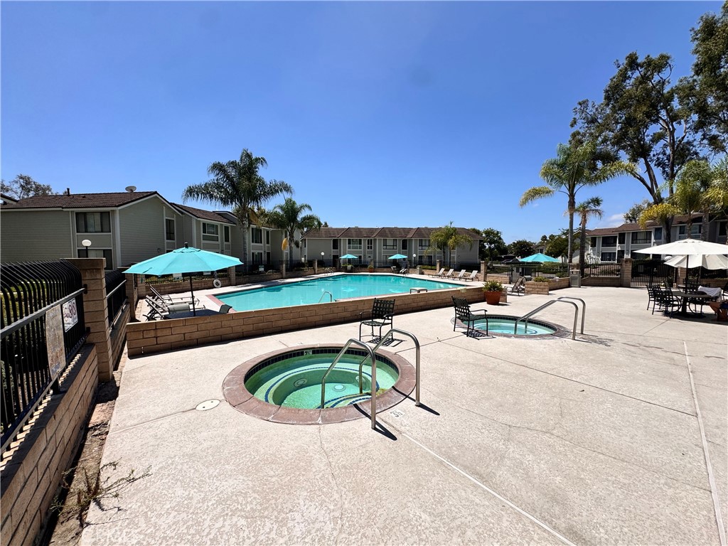 MLS #OC25179836 image #16