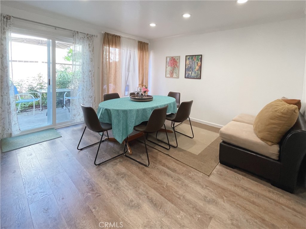 MLS #OC25179836 image #5