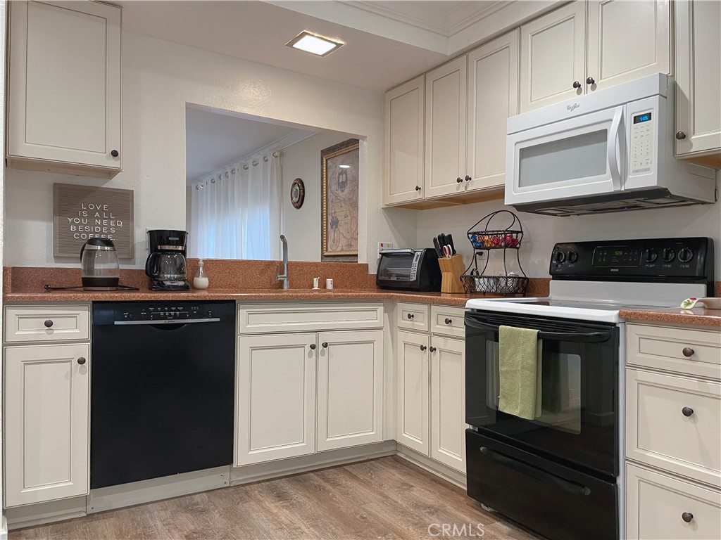 MLS #OC25179836 image #6