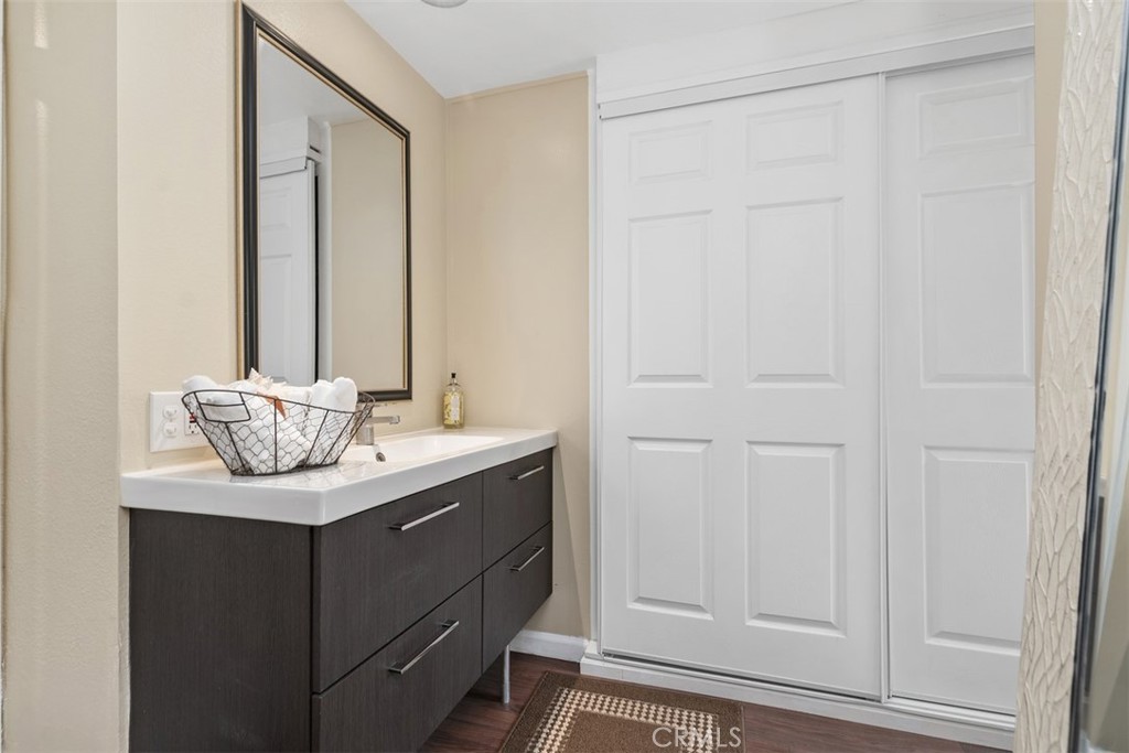 MLS #OC25179913 image #20