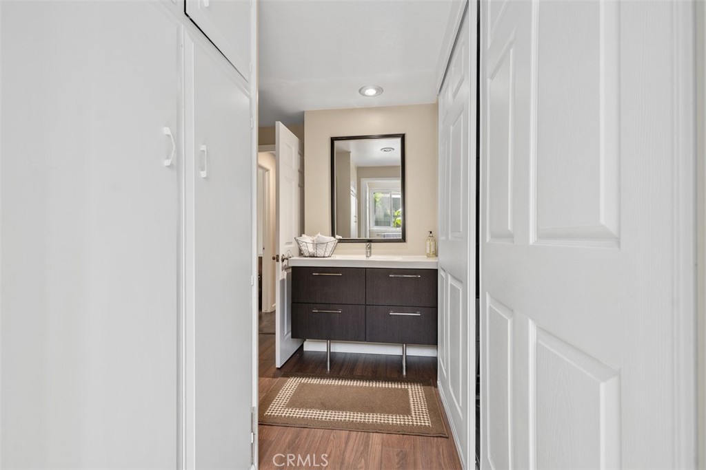 MLS #OC25179913 image #22