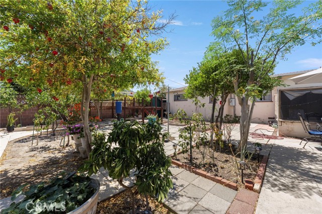 MLS #OC25180002 image #14