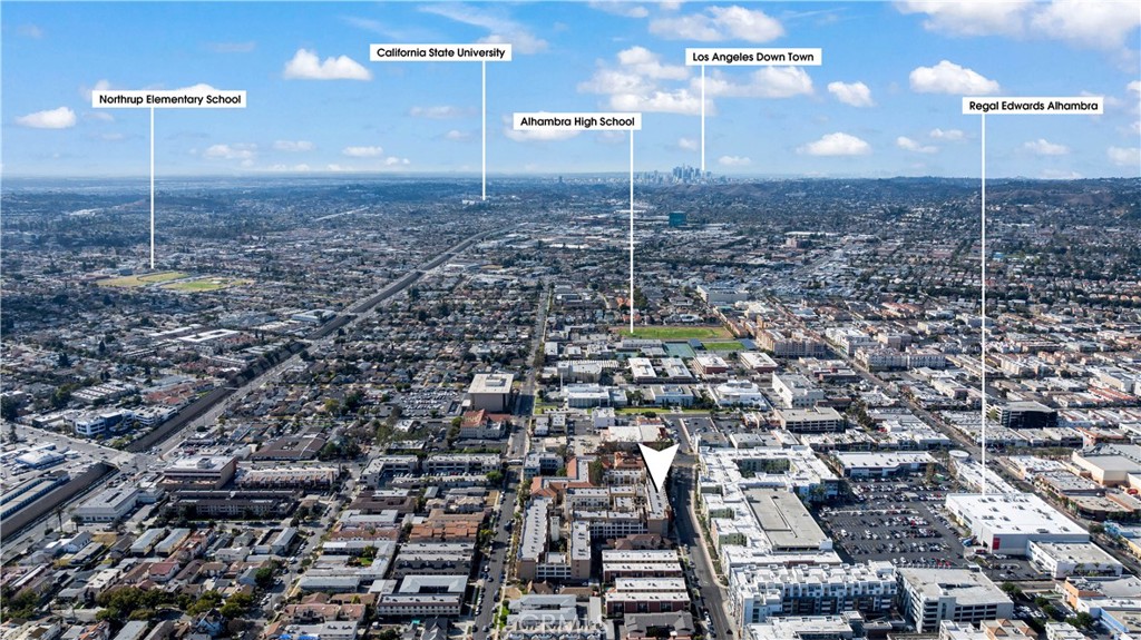 MLS #OC25180107 image #30