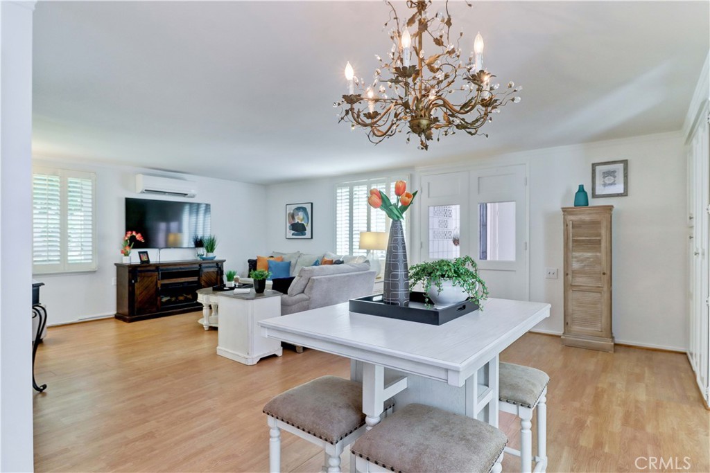 MLS #OC25180319 image #13