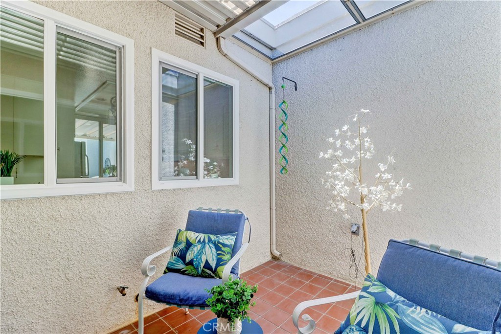 MLS #OC25180319 image #20