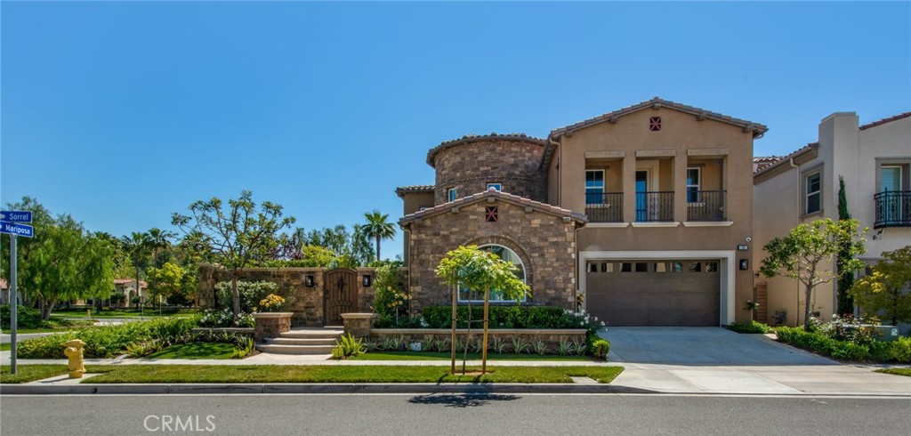 MLS #OC25180502 image #1