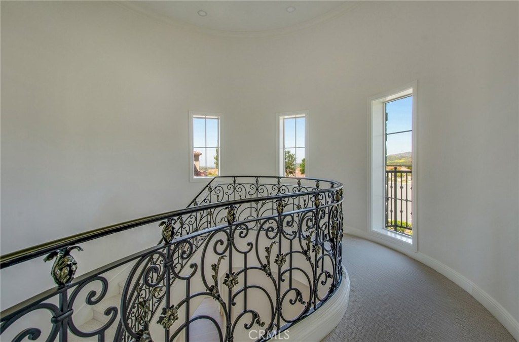 MLS #OC25180502 image #17