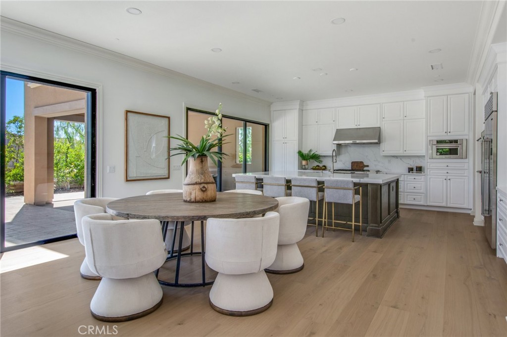 MLS #OC25180502 image #9