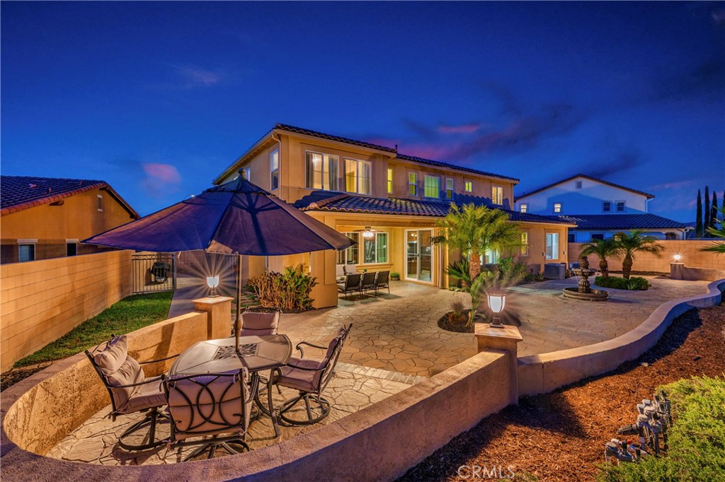 MLS #OC25180600 image #1