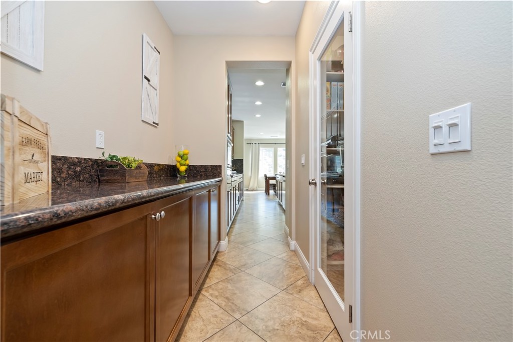 MLS #OC25180600 image #11