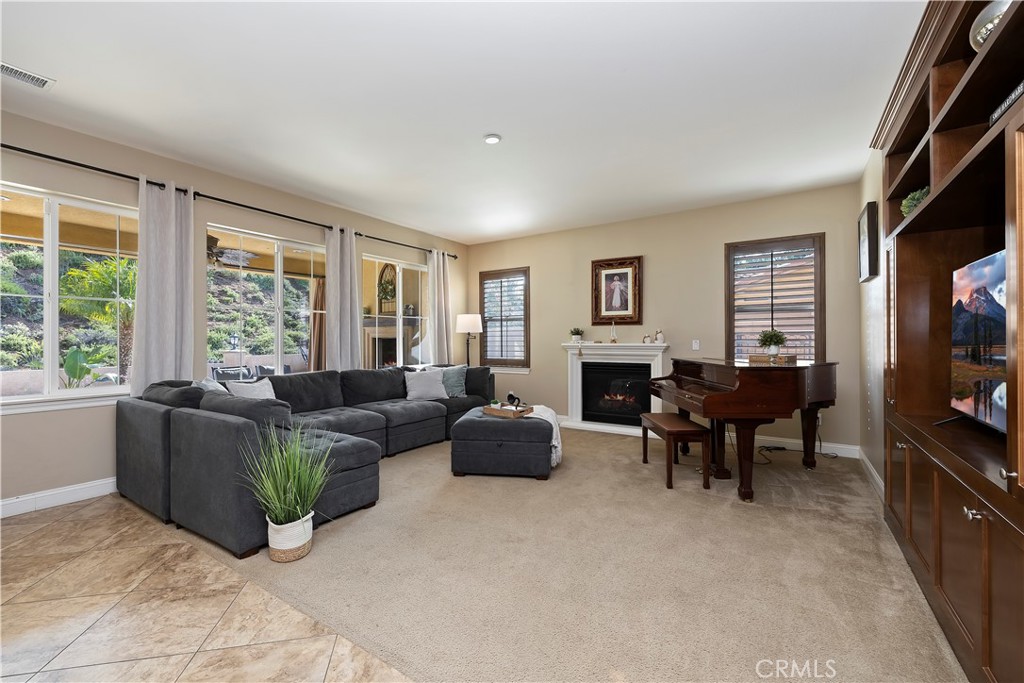 MLS #OC25180600 image #21