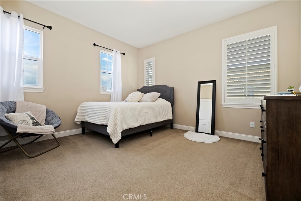 MLS #OC25180600 image #30