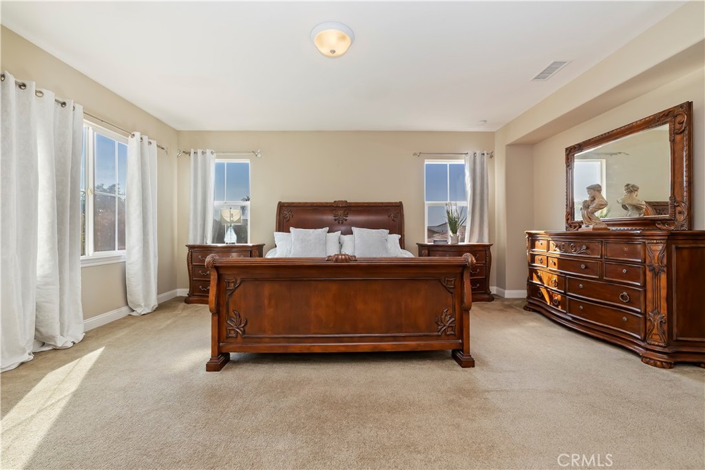 MLS #OC25180600 image #34