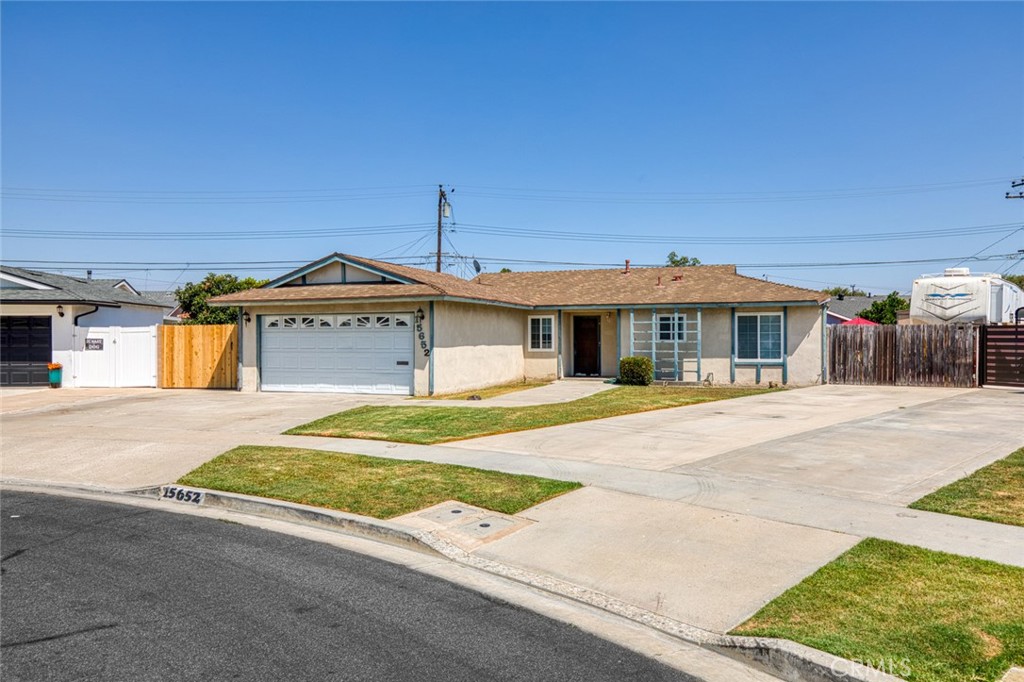 MLS #OC25180739 image #22